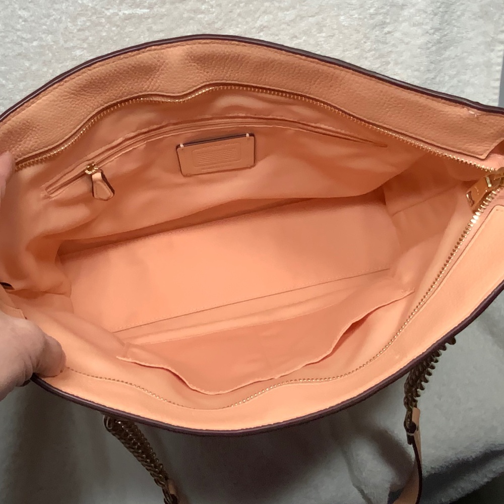 Coach Peach Cammie Chain Tote - C8147 - Picture 6 of 16